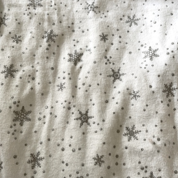 OshKosh Girls’ Snowflake Onesie - Picture 3 of 4